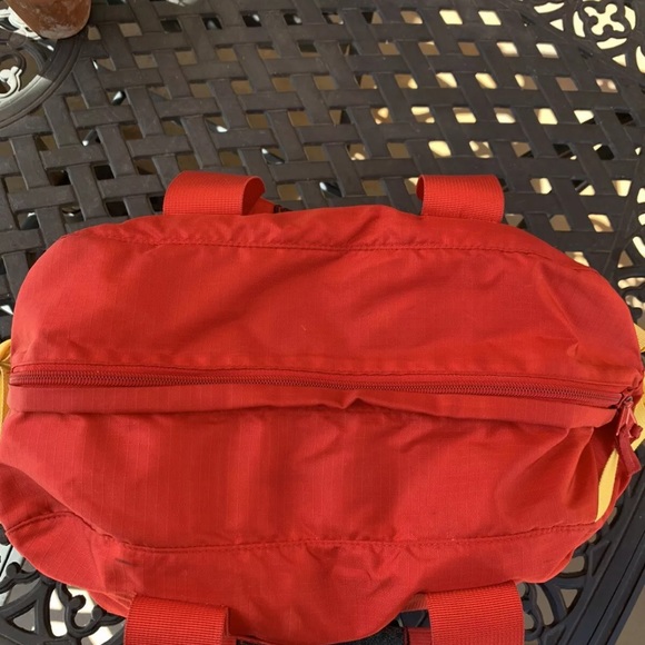 Supreme Duffle Bag - Picture 4 of 6